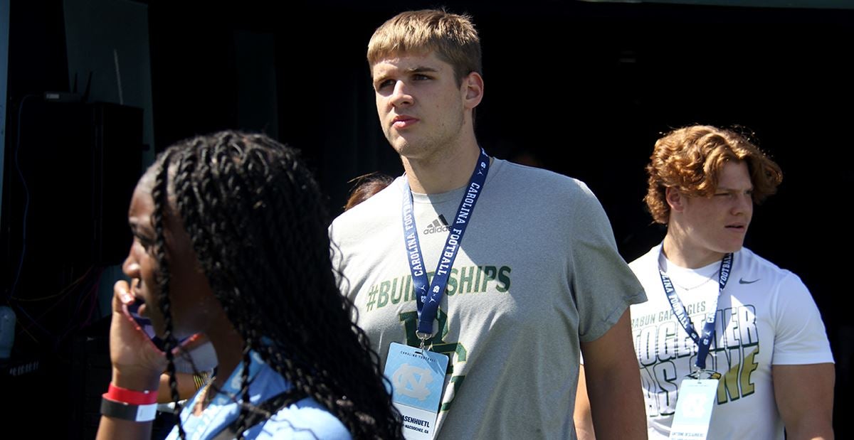 以微弱优势 以微弱优势